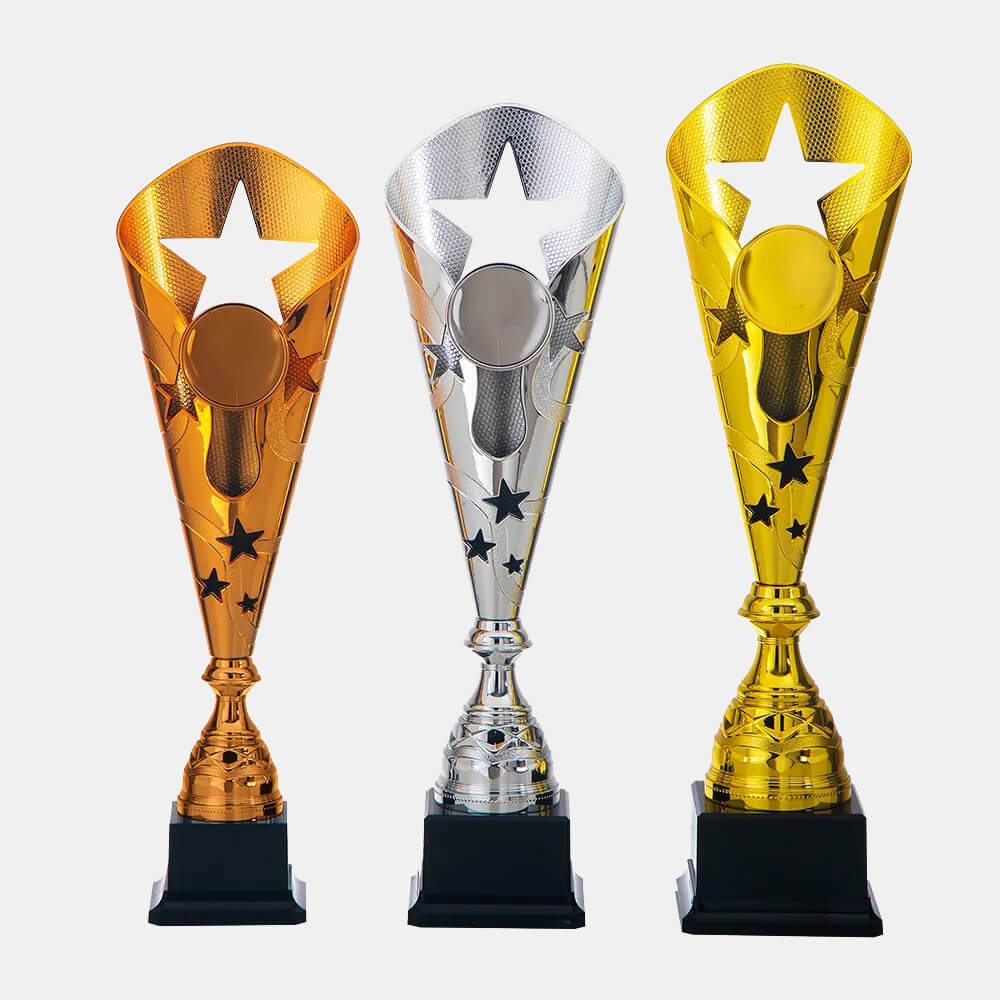 Pokal "Alex" in Gold/Silber/Bronze